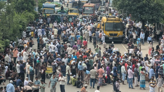 অচল মহাখালী-এয়ারপোর্ট সড়ক: