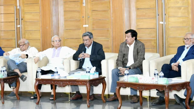 প্রধানমন্ত্রী হিসেবে সর্বোচ্চ ১০ বছরের মেয়াদে একমত রাজনৈতিক দলগুলো