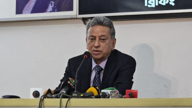মার্কিন পাল্টা শুল্ক কমানো রপ্তানি খাতে ‘সন্তোষজনক অগ্রগতি’: আমীর খসরু