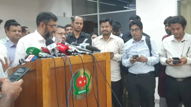 নির্বাচনে ফিরছে ‘না’ ভোটের বিধান, বাতিল ইভিএম সংক্রান্ত সব নিয়ম