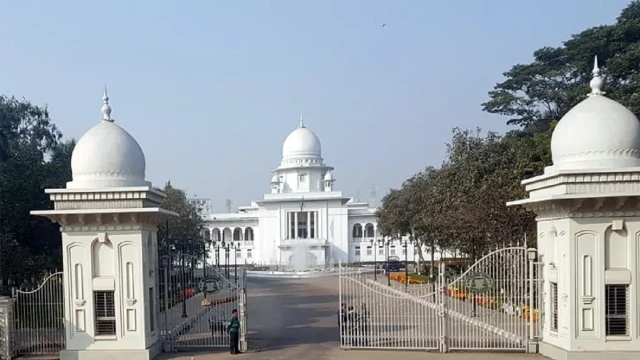 রাষ্ট্রপতির শপথ বিষয়ে মতামত নিতে হাইকোর্টে ৭ অ্যামিকাস কিউরি নিয়োগ