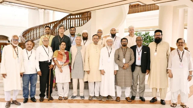 নির্বাচন ফেব্রুয়ারিতেই, বিদেশি হস্তক্ষেপের সুযোগ রাখা হবে না : প্রধান উপদেষ্টা
