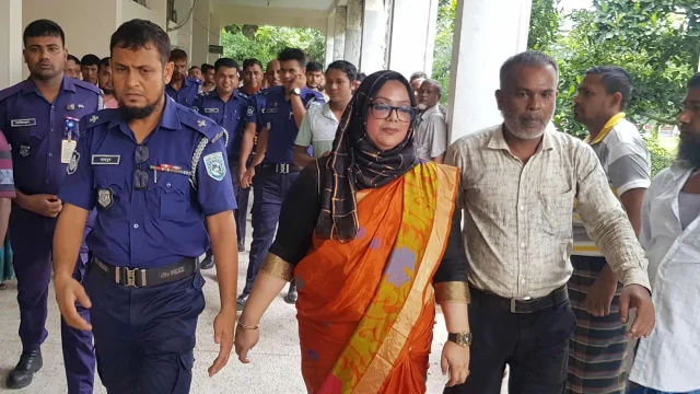 সাংবাদিক নির্যাতন মামলায় সাবেক ডিসি সুলতানার জামিন