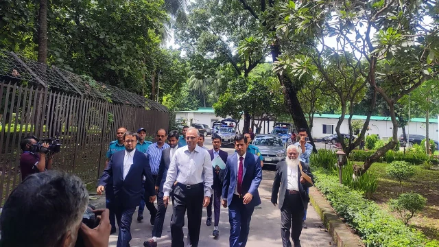 শেখ হাসিনার বিরুদ্ধে সাক্ষ্য দিলেন মাহমুদুর রহমান