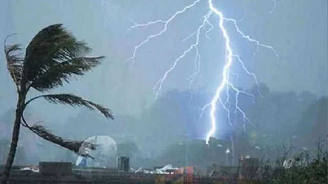 ২৪ ঘণ্টার মধ্যে সাগরে লঘুচাপ, সারা দেশে বজ্রবৃষ্টির পূর্বাভাস