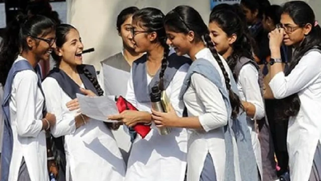 টানা ১৬ দিনের ছুটির সুযোগ