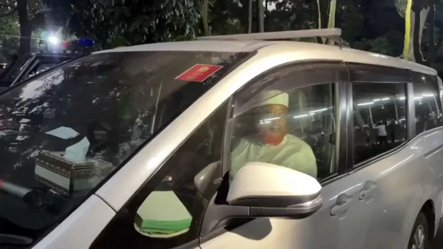 প্রধান উপদেষ্টার সঙ্গে বৈঠকে জামায়াতের প্রতিনিধিদল