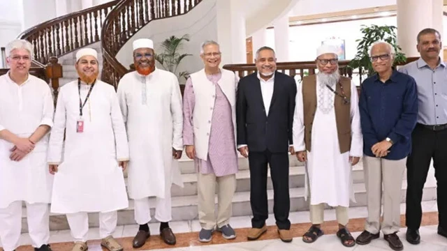 আমাদের নিরপেক্ষতা নিয়ে নিশ্চিন্ত থাকতে পারেন