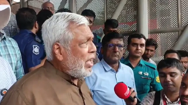 মেট্রোরেল দুর্ঘটনায় নিহতের পরিবারকে ৫ লাখ টাকা ক্ষতিপূরণ দেবে সরকার : উপদেষ্টা ফাওজুল কবির