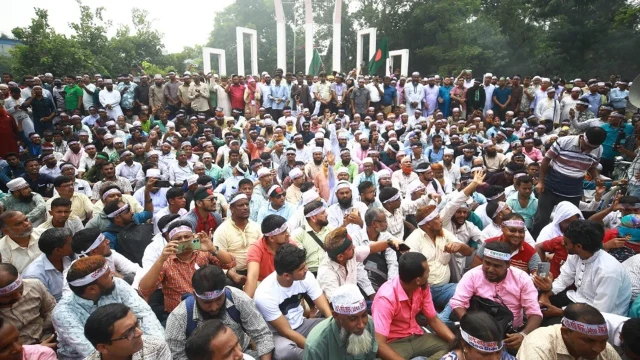 এমপিও শিক্ষকদের সর্বোচ্চ বেতন ১ লাখ ৫৬ হাজার, সর্বনিম্ন ৩০ হাজার করার প্রস্তাব