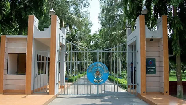 পুলিশ একাডেমি থেকে পালালেন ডিআইজি এহসানুল্লাহ