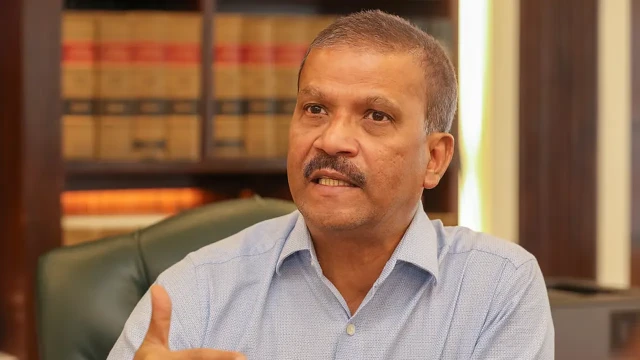 ৩–৪ কার্যদিবসের মধ্যেই ‘গণভোট আইন’ আসছে: আইন উপদেষ্টা আসিফ নজরুল