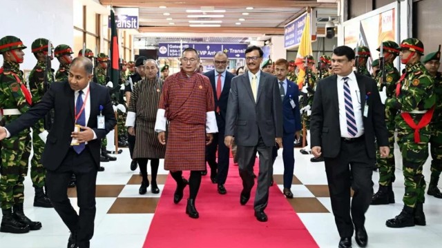 ঢাকা ত্যাগ করলেন ভুটানের প্রধানমন্ত্রী শেরিং তোবগে