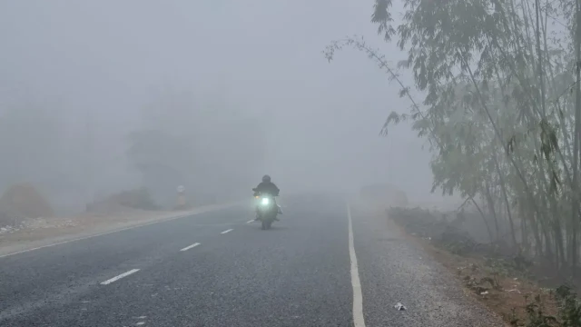 তেঁতুলিয়ায় মৃদু শৈত্যপ্রবাহ, তাপমাত্রা নেমে ৯ দশমিক ৫ ডিগ্রি