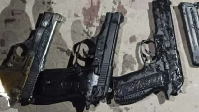 হাদিকে হত্যাচেষ্টা: ব্যবহৃত ৩ অস্ত্র উদ্ধার, শুটার ফয়সালের বাবা গ্রেপ্তার