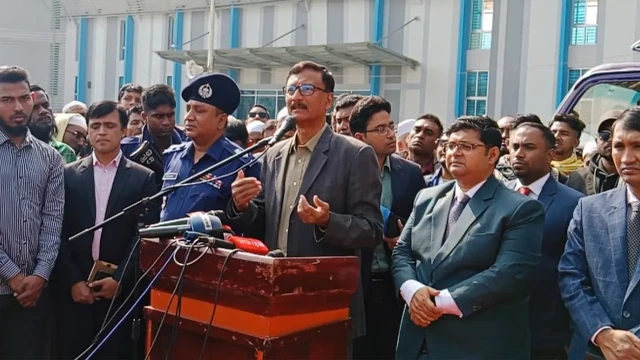 সুষ্ঠু ভোট নিশ্চিত করতে সরকার অত্যন্ত সিরিয়াস: পররাষ্ট্র উপদেষ্টা