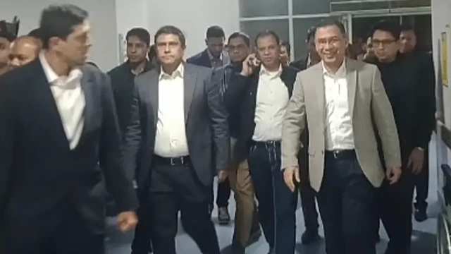 খালেদা জিয়াকে এভারকেয়ারে দেখতে গেলেন তারেক রহমানসহ পরিবারের সদস্যরা