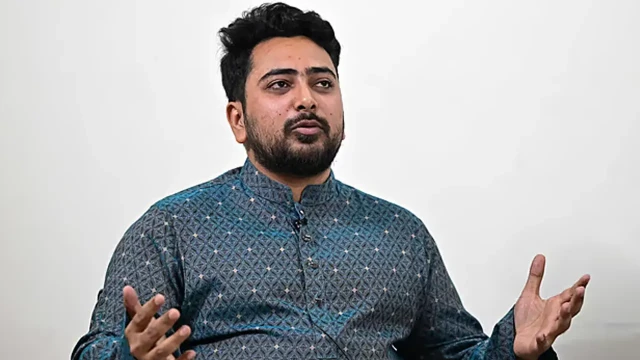 নাহিদের প্রার্থীতা স্থগিত চেয়ে আদালতে রিট