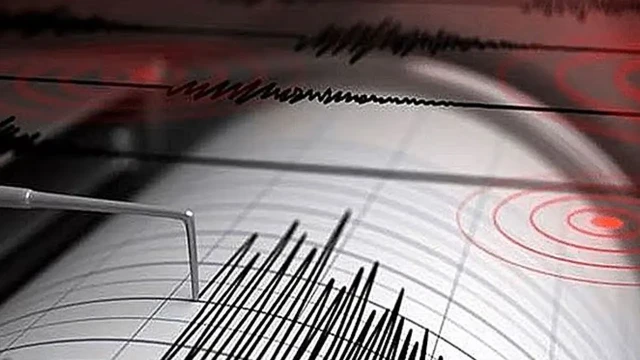 কক্সবাজার উপকূল থেকে প্রায় ২২২ কিলোমিটার দক্ষিণ-পূর্বে বঙ্গোপসাগর এলাকায় ৪ দশমিক ৩ মাত্রার একটি ভূমি...