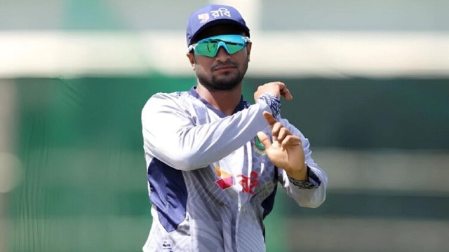 সাকিবের প্রত্যাবর্তনে জোর দিচ্ছে বিসিবি, সরকারের কাছে নথি হস্তান্তর