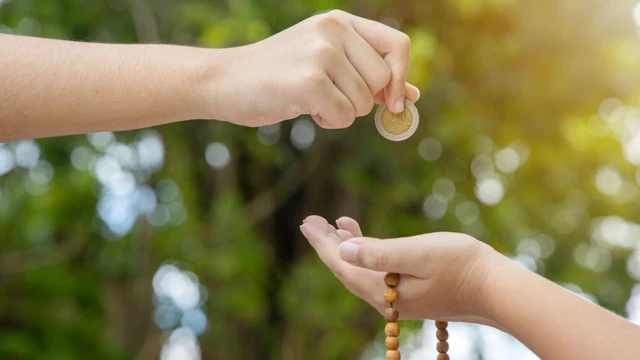 কত টাকা থাকলে ফিতরা ওয়াজিব, জেনে নিন