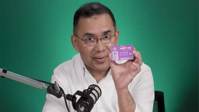 বগুড়ায় নয়, কড়াইল বস্তিতে শুরু হচ্ছে ‘ফ্যামিলি কার্ড’ কর্মসূচি