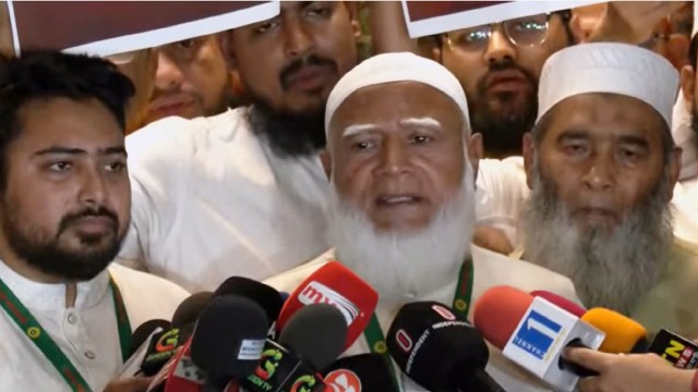 রাষ্ট্রপতির ভাষণ ঘিরে সংসদে উত্তেজনা, ওয়াকআউটের পর জামায়াত আমিরের সমালোচনা