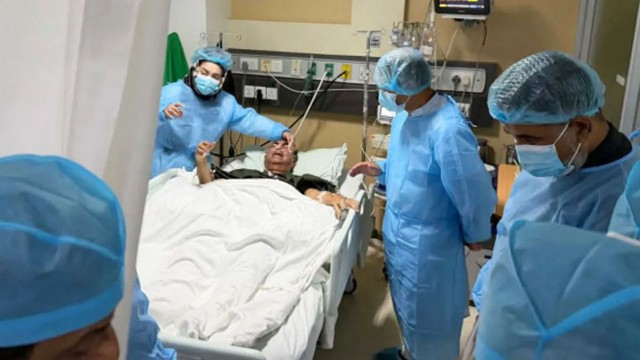 এই মুহূর্তে সিঙ্গাপুর নেওয়া হচ্ছে না মির্জা আব্বাসকে