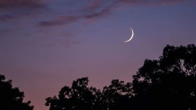 দেশে শাওয়ালের চাঁদ দেখা গেছে, শনিবার উদ্‌যাপিত হবে ঈদুল ফিতর