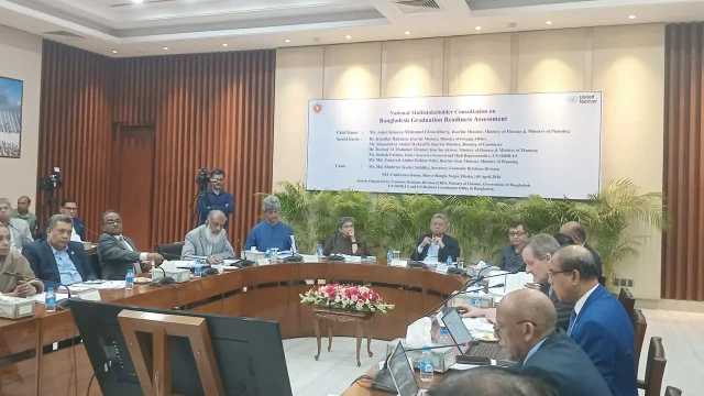 জ্বালানি ও সরবরাহ সংকট দীর্ঘমেয়াদী অর্থনৈতিক ঝুঁকি তৈরি করছে: অর্থ ও পরিকল্পনা মন্ত্রী