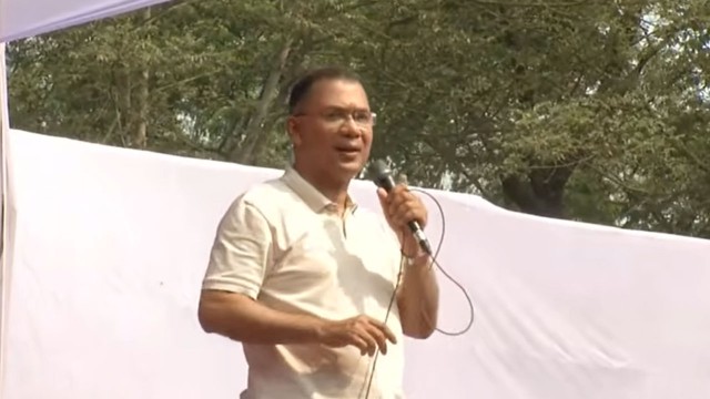 বগুড়ায় ফ্যামিলি কার্ড বিতরণ, নিজ এলাকায় কার্যক্রমে সন্তোষ প্রকাশ তারেক রহমানের