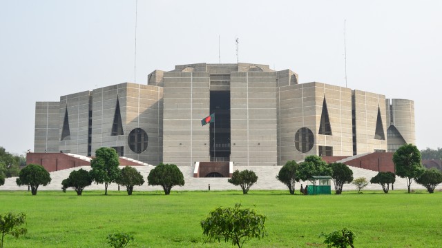 বীরশ্রেষ্ঠদের নামে সংসদ ভবনের গ্যালারির নতুন নামকরণ