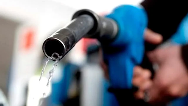 ইরান-মার্কিন উত্তেজনা ও জাহাজ জব্দের প্রভাবে বিশ্ববাজারে তেলের দাম চড়া