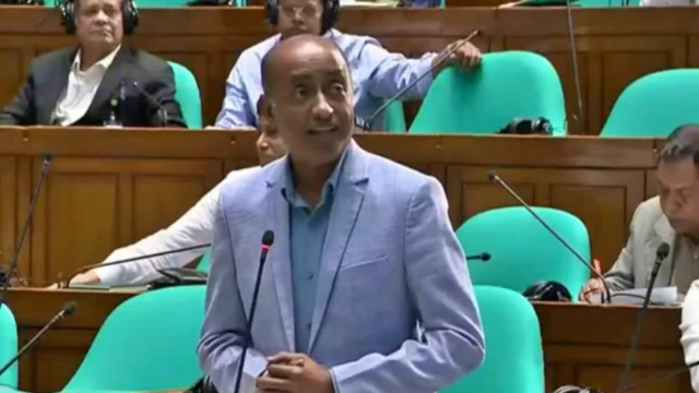 গণভোট ইস্যুতে জামায়াতের অবস্থান নিয়ে প্রশ্ন তুললেন আইনমন্ত্রী