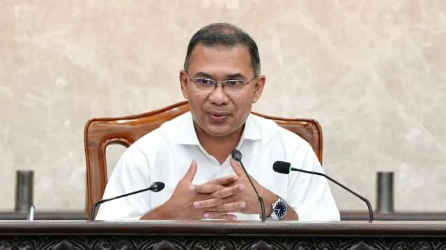 প্রশাসনের কোনো দায়িত্বই স্থায়ী নয় : প্রধানমন্ত্রী
