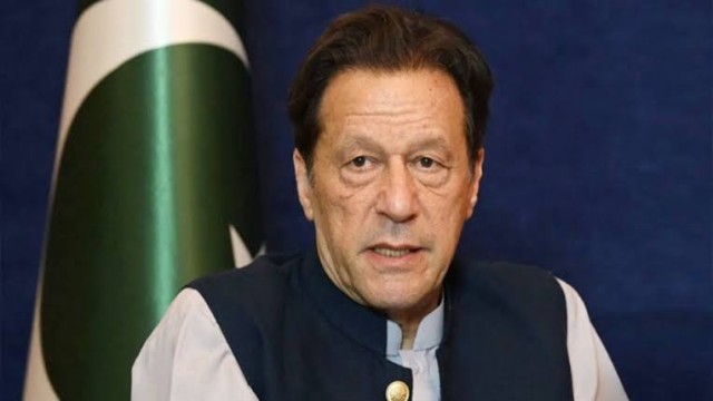 কারাগারে মানসিক নির্যাতনের অভিযোগ ইমরান খানের