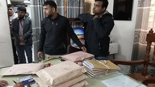 নাটোরের লালপুরে ভোটকেন্দ্রগুলোতে পাঠানো নির্বাচনী ফলাফল বিবরণী বা রেজাল্ট শিটে