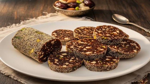 ওজন ও সুগার নিয়ন্ত্রণে রেখেও মেটানো যাবে মিষ্টির তৃষ্ণা: রইল ৩টি জাদুকরী বিকল্প