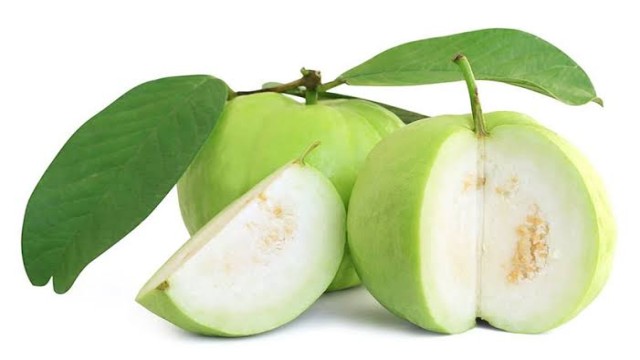 খোসাসহ পেয়ারা খাওয়া কি উপকারী?