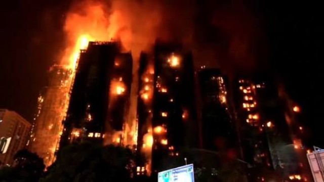 হংকংয়ে অগ্নিকাণ্ডে নিহত বেড়ে ৫৫