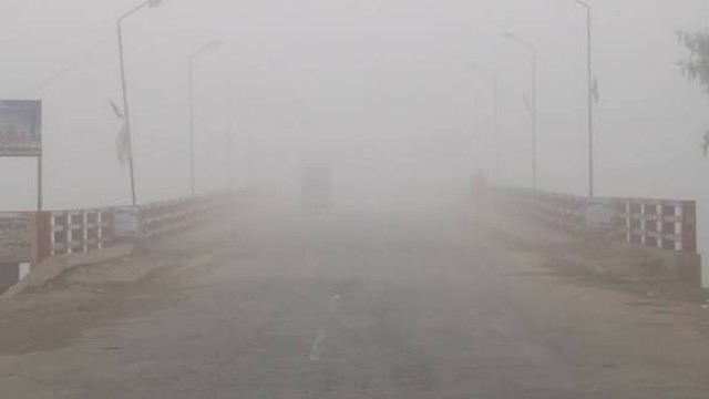 তেঁতুলিয়ায় সর্বনিম্ন তাপমাত্রা ১২ ডিগ্রি সেলসিয়াস, ঘন কুয়াশা