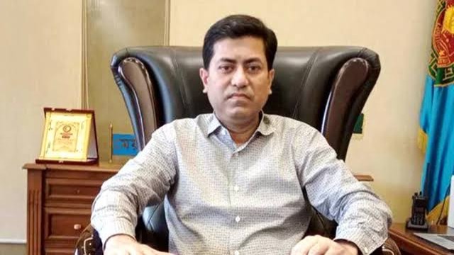 তাপসের ২১ ব্যাংকের ১০ কোটি ৩৮ লাখ টাকা ফ্রিজের আদেশ