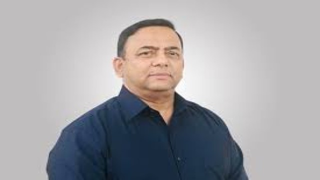 সাবেক আইজিপি বেনজীর আহমেদের বিরুদ্ধে চার্জশিট গ্রহণ ও গ্রেফতারি পরোয়ানা