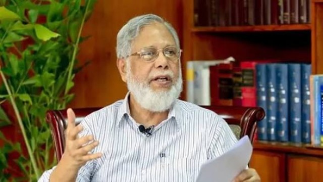 দুর্নীতির মামলায় হাইকোর্টে জামিন পেলেন সাবেক প্রধান বিচারপতি এ বি এম খায়রুল হক