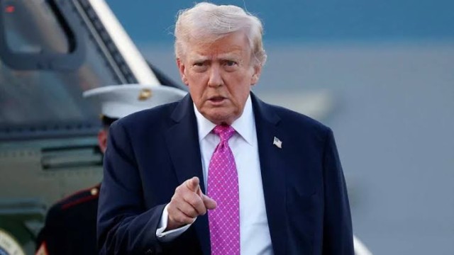 হরমুজ প্রণালি সংকট: মিত্রদের সাড়া না পেয়ে ট্রাম্পের হুঁশিয়ারি