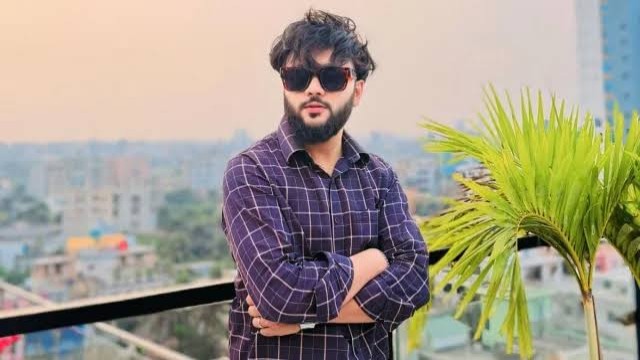 মিরপুর থেকে কনটেন্ট ক্রিয়েটর আর এস ফাহিম আটক