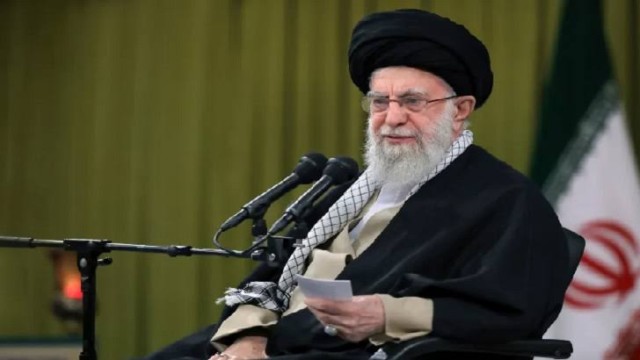 খামেনির ওপর হামলার চেষ্টা নিয়ে সতর্কতা ইরানের