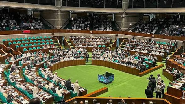 জাতীয় সংসদে গুরুত্বপূর্ণ ৮ বিল পাস
