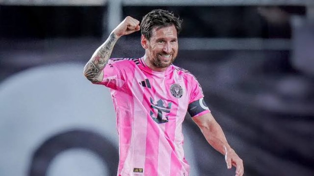 ২০২৫ সালে কত কামিয়েছেন মেসি, আয়ে শীর্ষে কে?