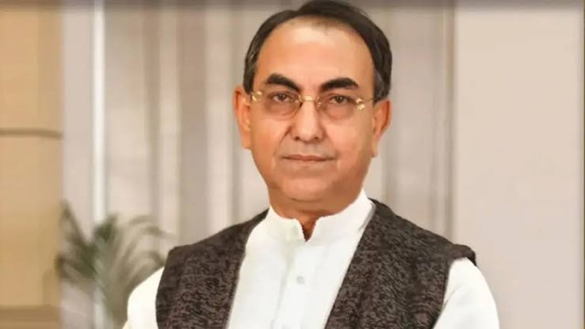 মির্জা আব্বাসের শারীরিক অবস্থার উন্নতি: সুস্থ হয়ে দ্রুতই দেশে ফিরছেন